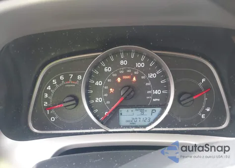 2015 Toyota Rav4 Le z USA, uszkodzony, nr VIN 2T3BFREV3FW358374